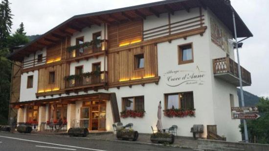 Albergo Croce d'Aune Pedavena Extérieur photo